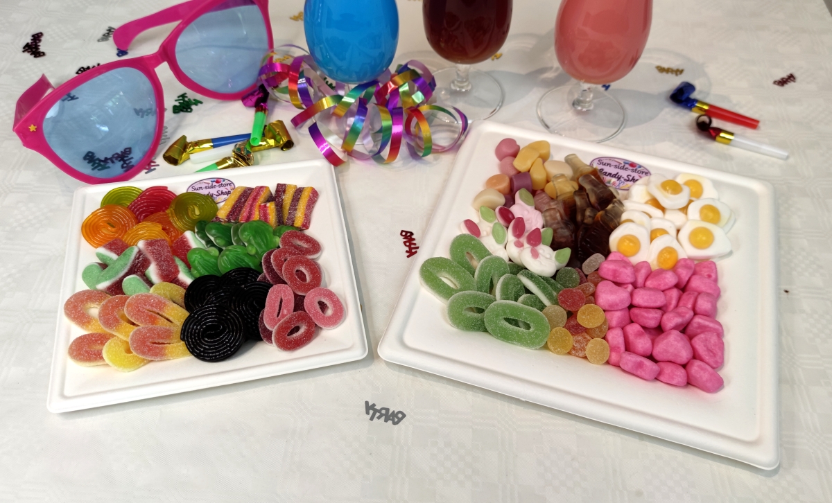 Der leckere Hingucker für ihre nächste Party! Unsere Paryplatten mit Süßigkeiten sind der perfekte Snack für Ihre Feier?