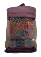 Perlenset in stylischer Tragetasche